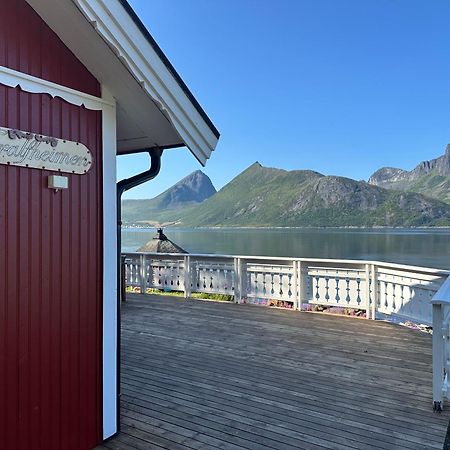 Вилла Cozy House By The Sea Tofta Экстерьер фото