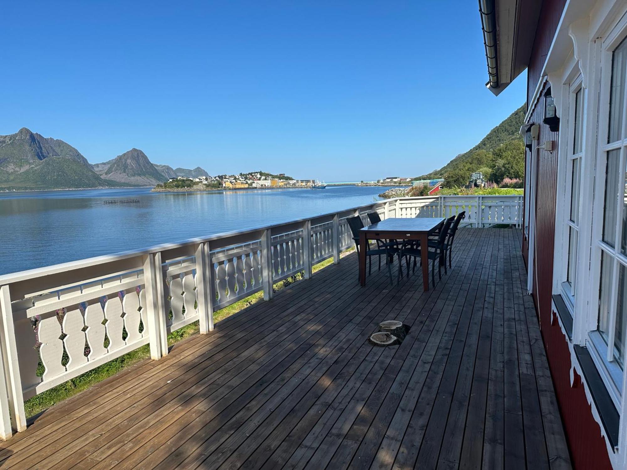 Вилла Cozy House By The Sea Tofta Экстерьер фото